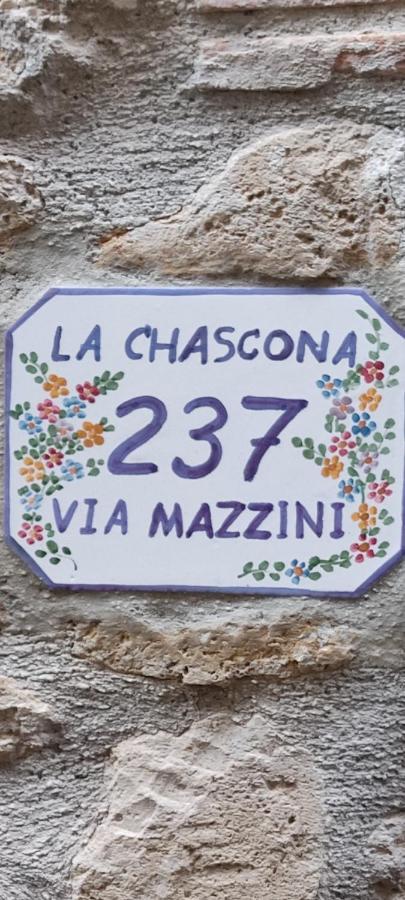 La Chascona Di Farnese Casa Di Tufo Nel Borgo Daire Dış mekan fotoğraf